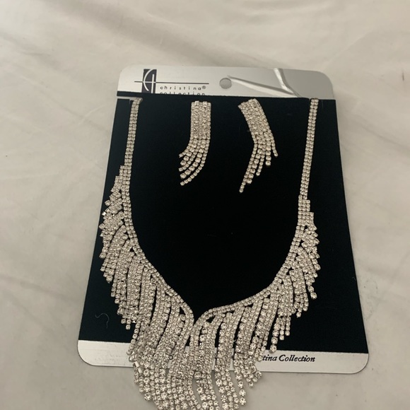 Jewelry Set - Picture 3 of 3